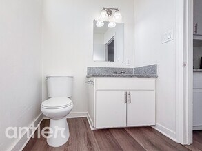 9014 Orion Ave in Los Angeles, CA - Building Photo - Building Photo