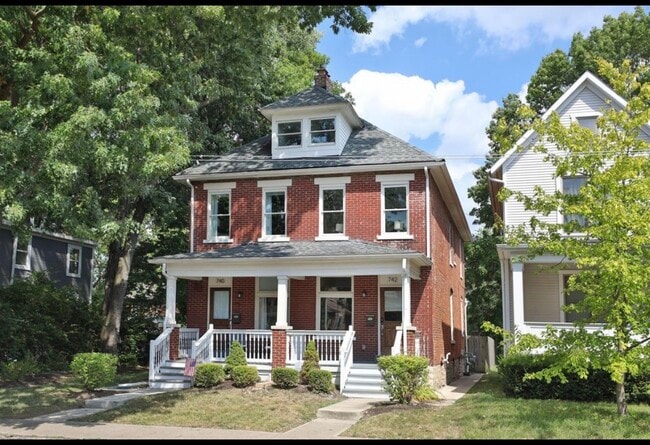 property at 742 Oakwood Ave