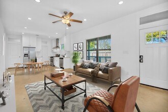 603 Edgewood St in Houston, TX - Building Photo - Building Photo