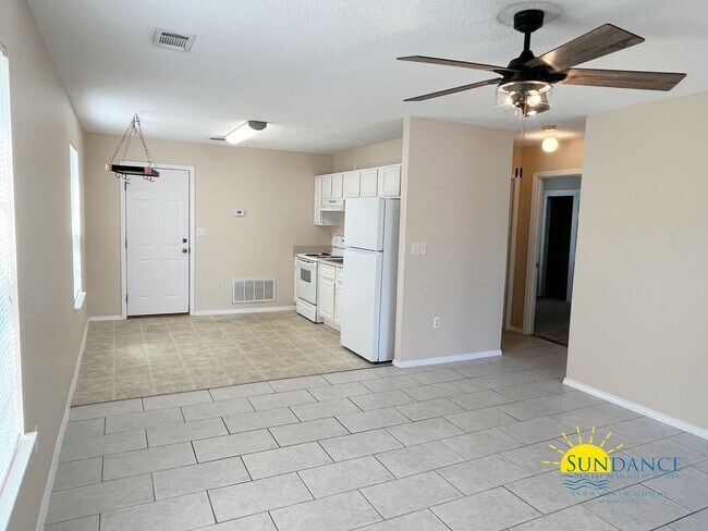 2237 Panhandle Trail in Navarre, FL - Building Photo - Building Photo