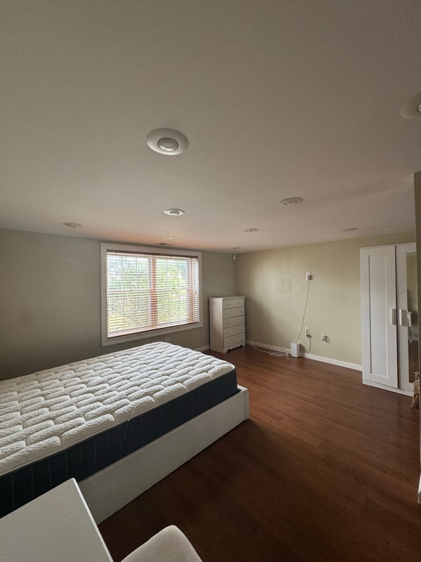 421 Whitehead Rd