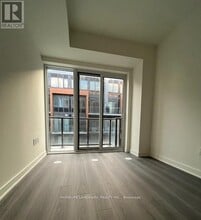 65 Curlew Dr in Toronto, ON - Building Photo - Building Photo