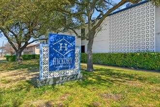 Hickory Apartments in Garland, TX - Foto de edificio - Building Photo