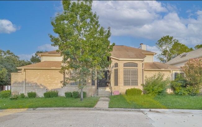 12929 Kingsbridge Ln in Houston, TX - Building Photo - Building Photo