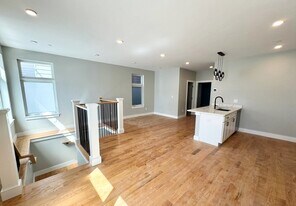 16 Baker Ct, Unit #2 in Boston, MA - Building Photo