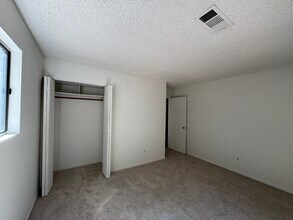 31551 Wagon Wheel Dr in Running Springs, CA - Building Photo - Building Photo