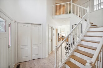 3 Aberdeen Pl in Bernards, NJ - Building Photo - Building Photo