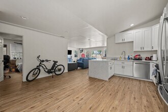 5236-40-5240 Remington Rd in San Diego, CA - Building Photo - Building Photo