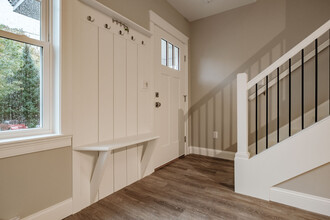 15 Walker St in Bridgton, ME - Building Photo - Building Photo