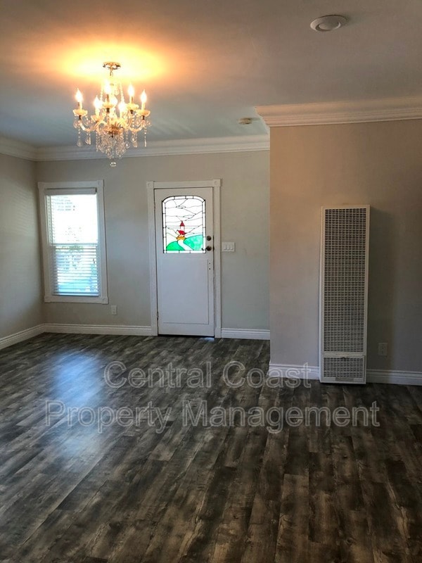 365 Spruce Ave in Pacific Grove, CA - Building Photo - Building Photo