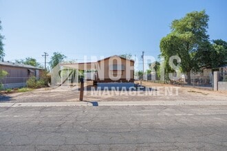 18373 W Carol Ave in Casa Grande, AZ - Building Photo - Building Photo