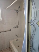 4710 NE 1st Ter in Deerfield Beach, FL - Building Photo - Building Photo