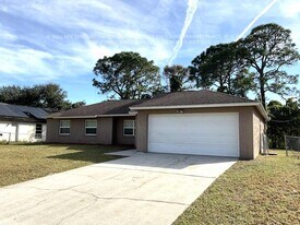 1648 Raymore St NW in Palm Bay, FL - Building Photo