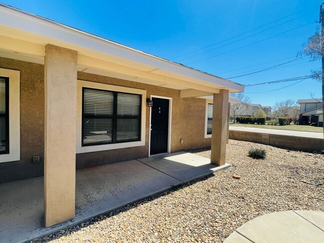 1101 W 15th St in Portales, NM - Building Photo - Building Photo