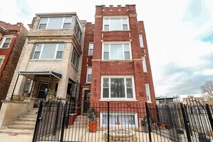 6110 S St Lawrence Ave in Chicago, IL - Building Photo