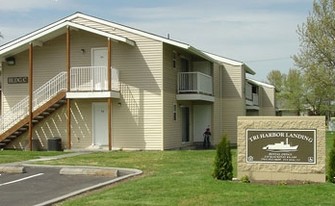 Tri-Harbor Landing Apartamentos