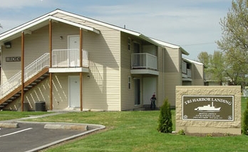 Tri-Harbor Landing in Umatilla, OR - Building Photo