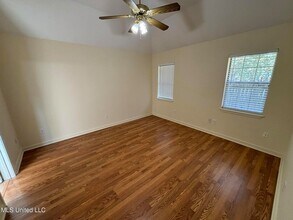 1145 Barnett Bend Dr, Unit 061 in Brandon, MS - Building Photo - Building Photo