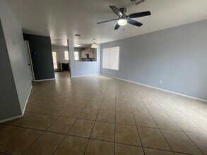 4518 N 84th Ave in Phoenix, AZ - Building Photo - Building Photo