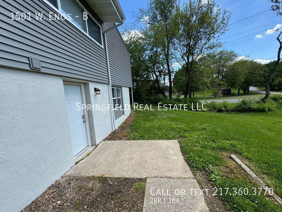 1501 W Enos Ave in Springfield, IL - Building Photo