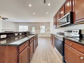 180 Decatur Dr in Summerville, SC - Building Photo - Building Photo