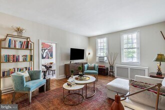 126 S Fairfax St in Alexandria, VA - Building Photo - Building Photo