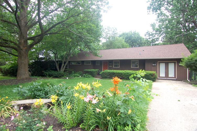 1903 S Vine St in Urbana, IL - Foto de edificio