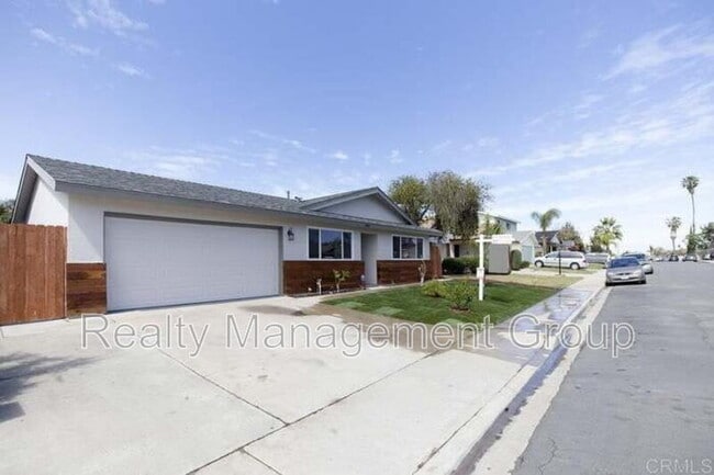 888 Narwhal St in San Diego, CA - Building Photo - Building Photo
