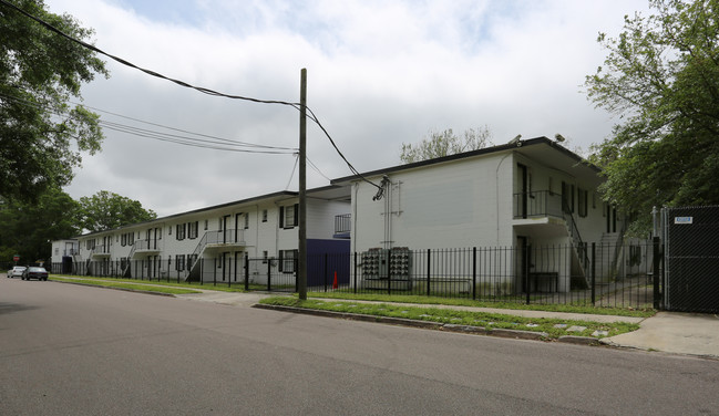 Tiger Landing in Jacksonville, FL - Foto de edificio - Building Photo