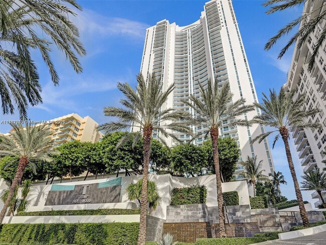 property at 2711 S Ocean Dr