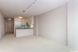 333 Main St-Unit -5J in San Francisco, CA - Building Photo - Building Photo