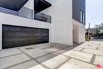 1289 S Sycamore Ave in Los Angeles, CA - Building Photo - Building Photo