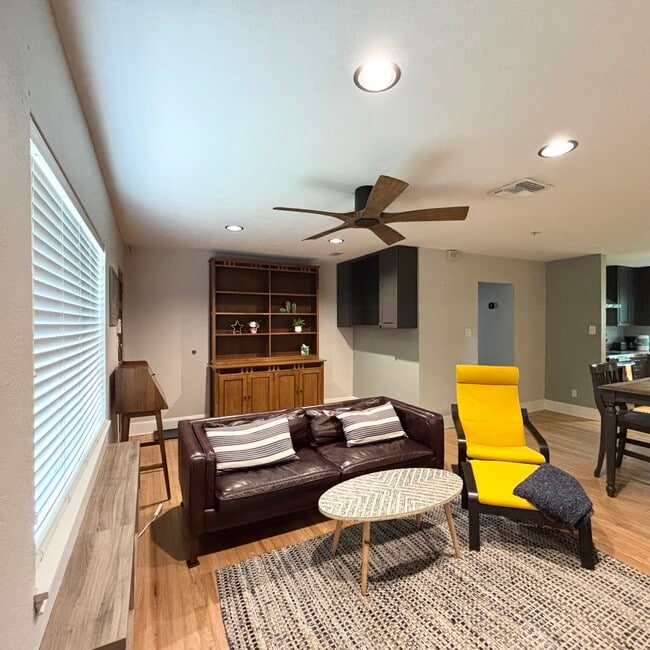 216 E Kaley St in Orlando, FL - Building Photo - Building Photo
