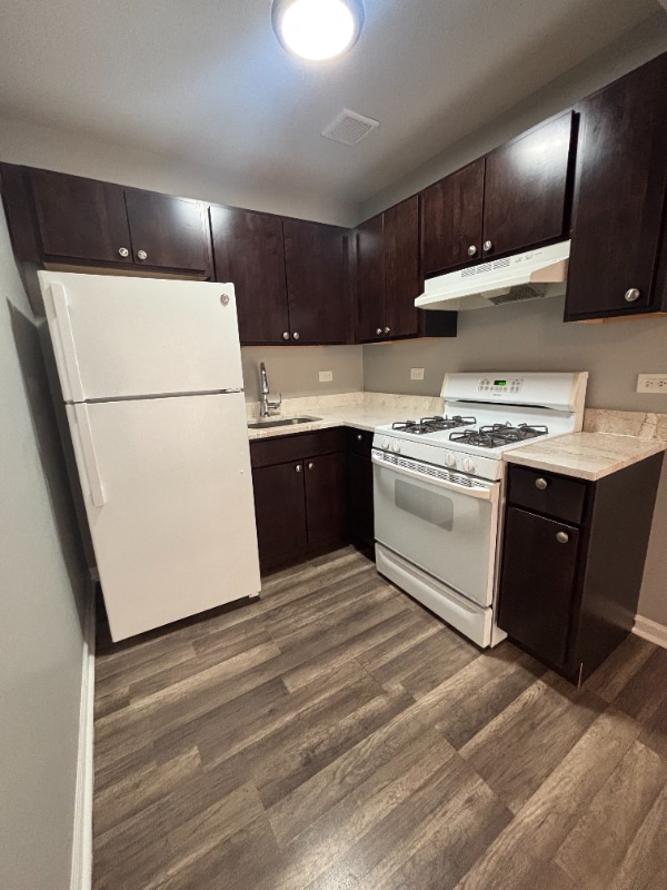 3343 Commercial, Unit 16