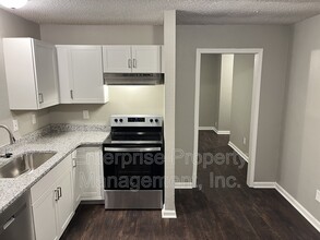 3824 Windermere Rd in Memphis, TN - Foto de edificio - Building Photo