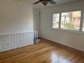 4803 Aschoff Pl in North Bergen, NJ - Foto de edificio - Building Photo
