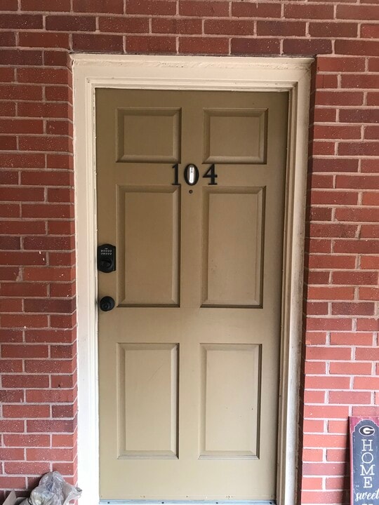 250 Little St, Unit C104 in Athens, GA - Building Photo