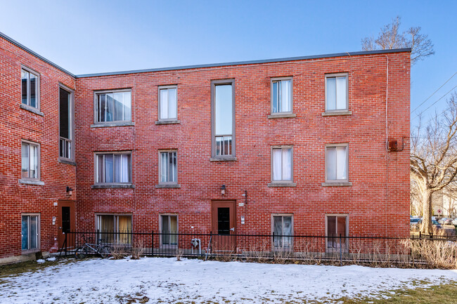 4170 Linton Av in Montréal, QC - Building Photo - Primary Photo