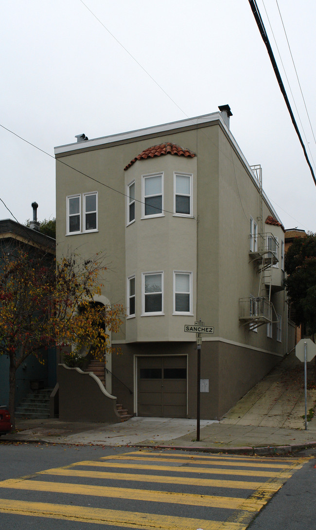 1500-1502 Sanchez St in San Francisco, CA - Building Photo - Building Photo