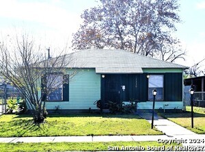 property at 1330 Kendalia Ave