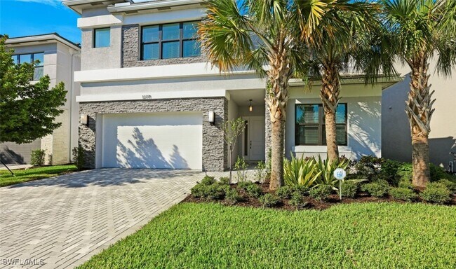 property at 12771 Woodbury Dr