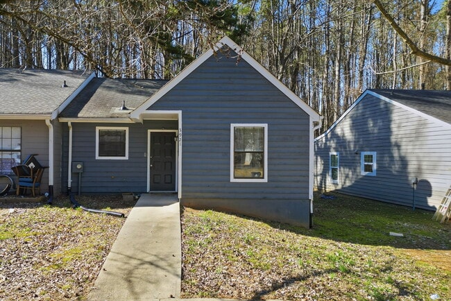 3921 Henry Ct in Acworth, GA - Building Photo - Building Photo