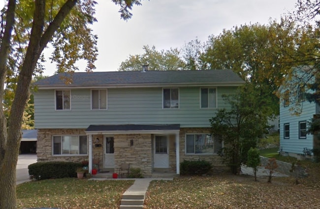 property at 3798 S Athens St
