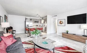 3625 S Olive Ave in West Palm Beach, FL - Building Photo - Building Photo