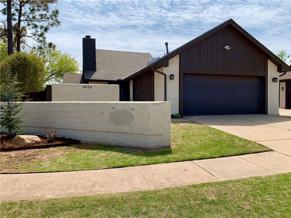 3800 Havenbrook Cir in Norman, OK - Building Photo