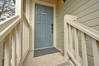 2450 Wickersham Ln in Austin, TX - Building Photo - Building Photo