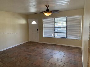 1680 NW 1st Terrace in Pompano Beach, FL - Building Photo - Building Photo