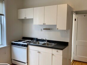 3038 W Wellington Ave in Chicago, IL - Building Photo - Building Photo