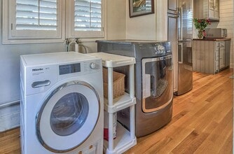 1064 Harrison St in Monterey, CA - Building Photo - Building Photo