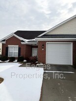 102 Oxford Dr in Goldsboro, NC - Building Photo